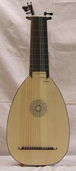 13 Chörig - H. Burkholtzer 1596, T. Edlinger um 1720 - Modell 2